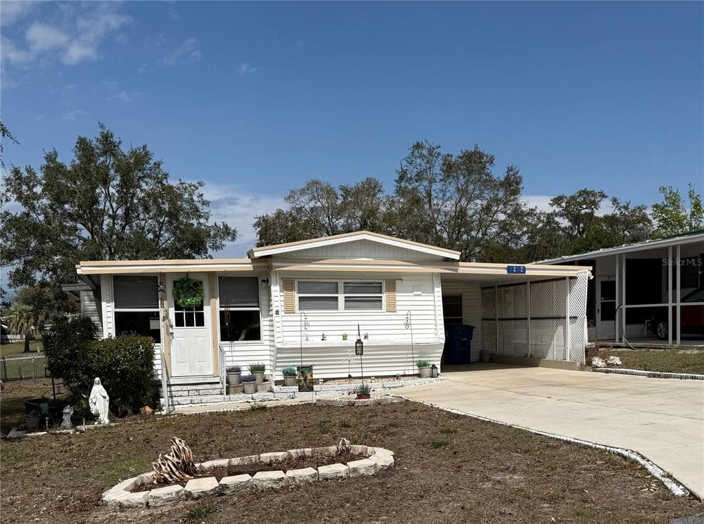 7252 FAIRLANE AVENUE BROOKSVILLE, FL 34613