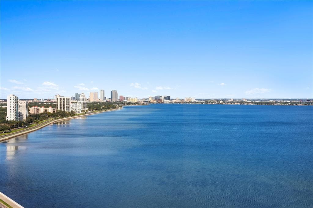 3301 BAYSHORE BOULEVARD UNIT 2007B TAMPA, FL 33629