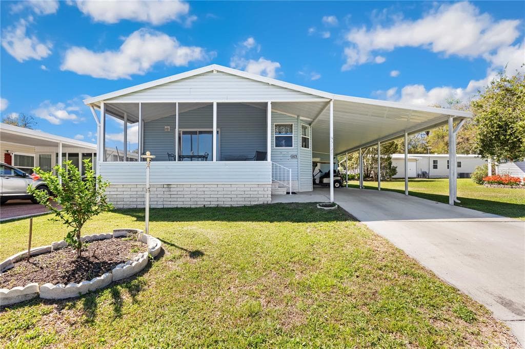 5829 ARAPAHO COURT ZEPHYRHILLS, FL 33542