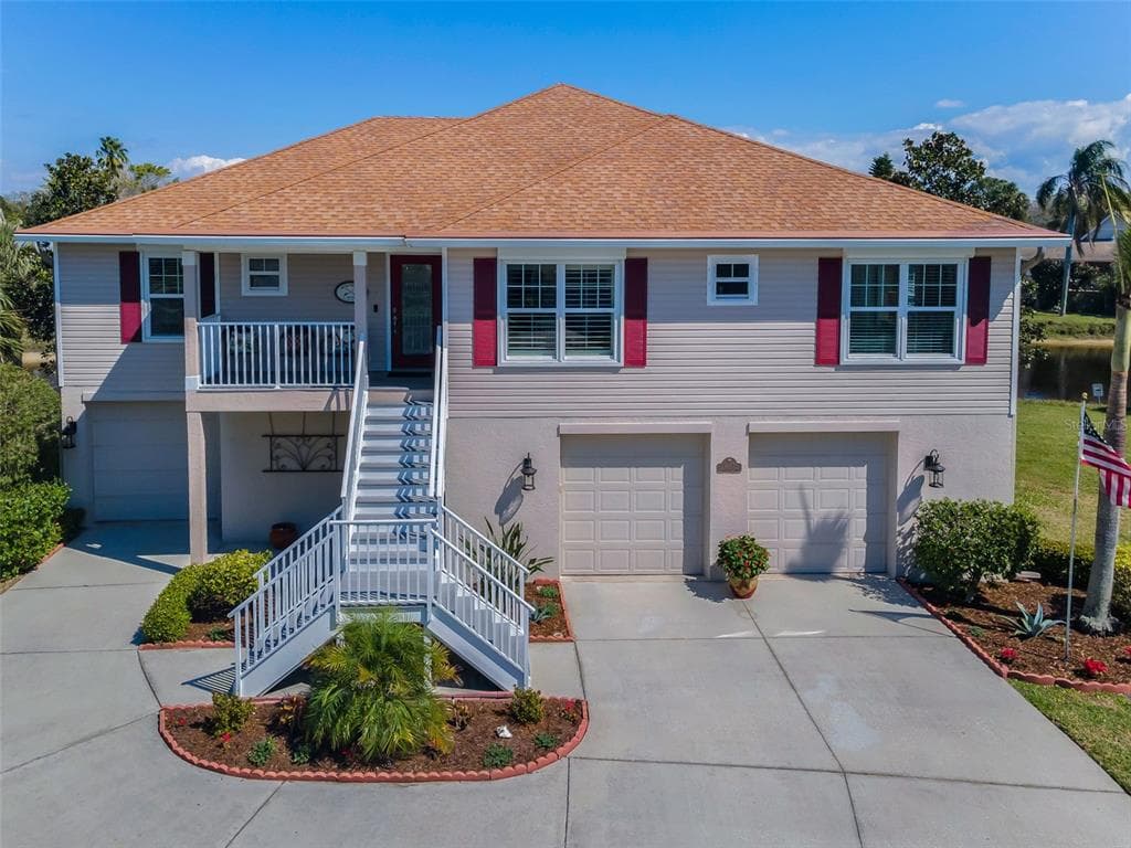 1005 SPOONTAIL COURT
