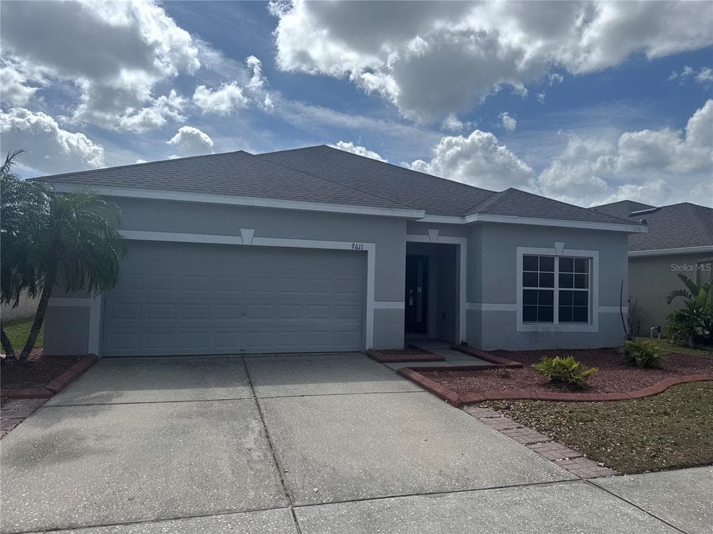 7611 WOOD VIOLET DRIVE GIBSONTON, FL 33534