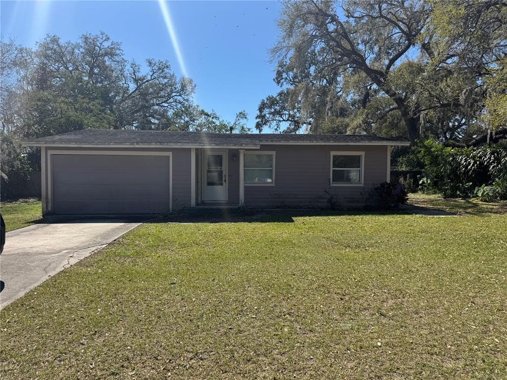 814 W 131ST AVENUE TAMPA, FL 33612