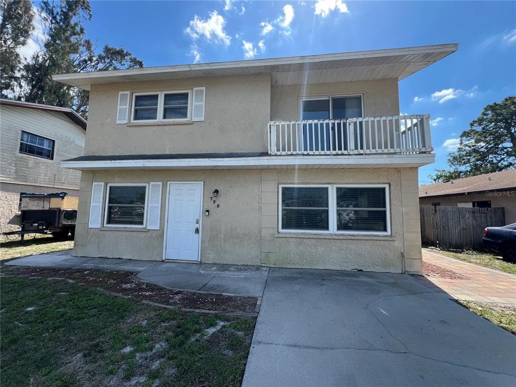 722 65TH AVENUE E BRADENTON, FL 34203