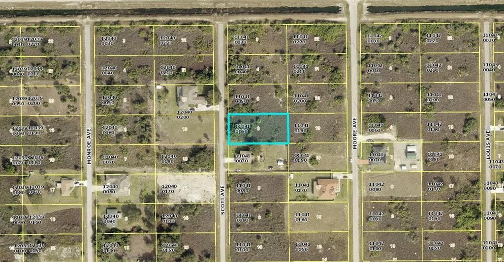1512 SCOTT AVENUE LEHIGH ACRES, FL 33972