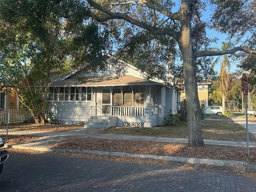 836 5TH STREET N ST PETERSBURG, FL 33701
