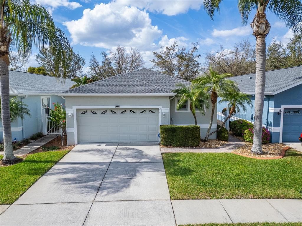 8141 AMBERSWEET PLACE LAND O LAKES, FL 34637