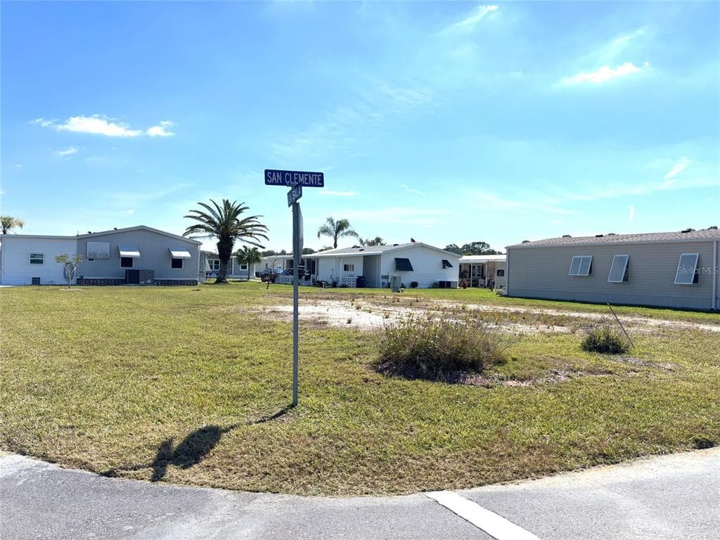502 SAN CLEMENTE CIRCLE NORTH PORT, FL 34287