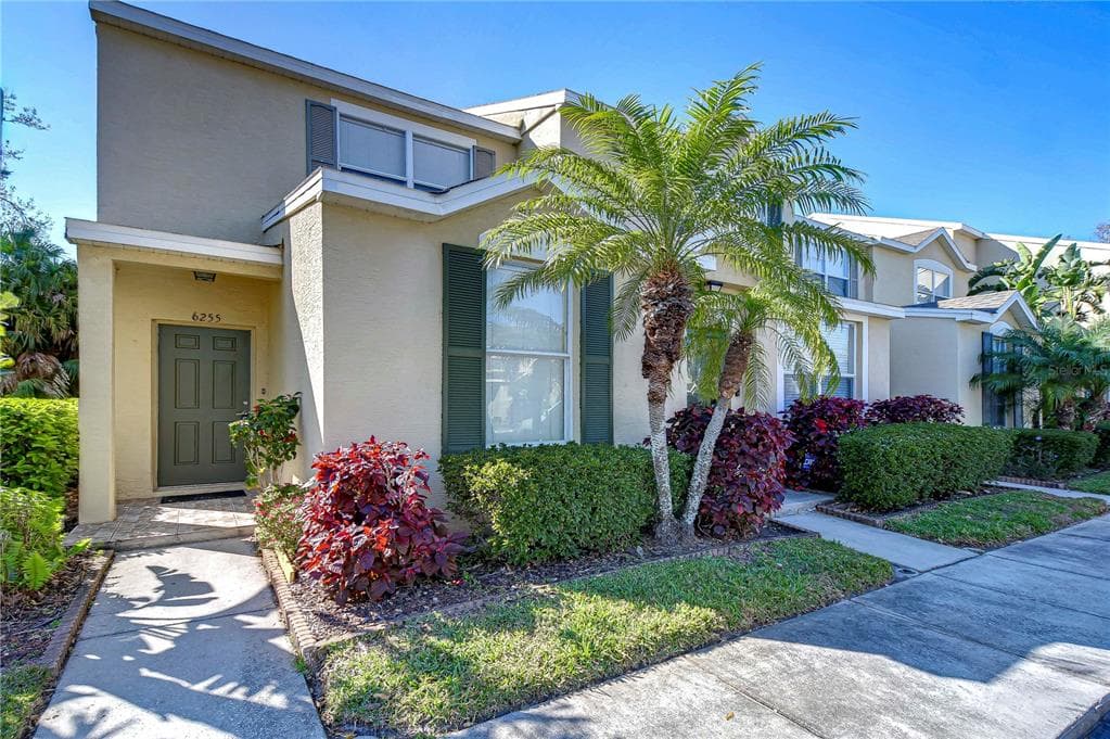 6255 OSPREY LAKE CIRCLE RIVERVIEW, FL 33578