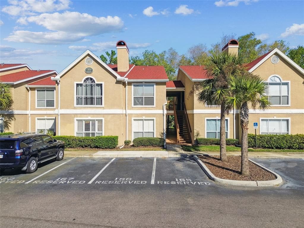 9481 HIGHLAND OAK DRIVE UNIT 404 TAMPA, FL 33647
