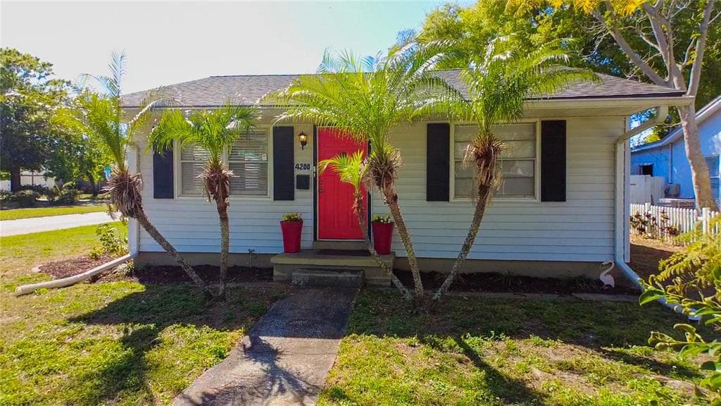 4200 QUEEN STREET N ST PETERSBURG, FL 33714