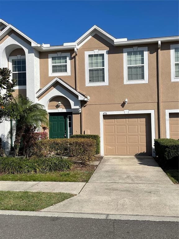 4516 ASHBURN SQUARE DRIVE