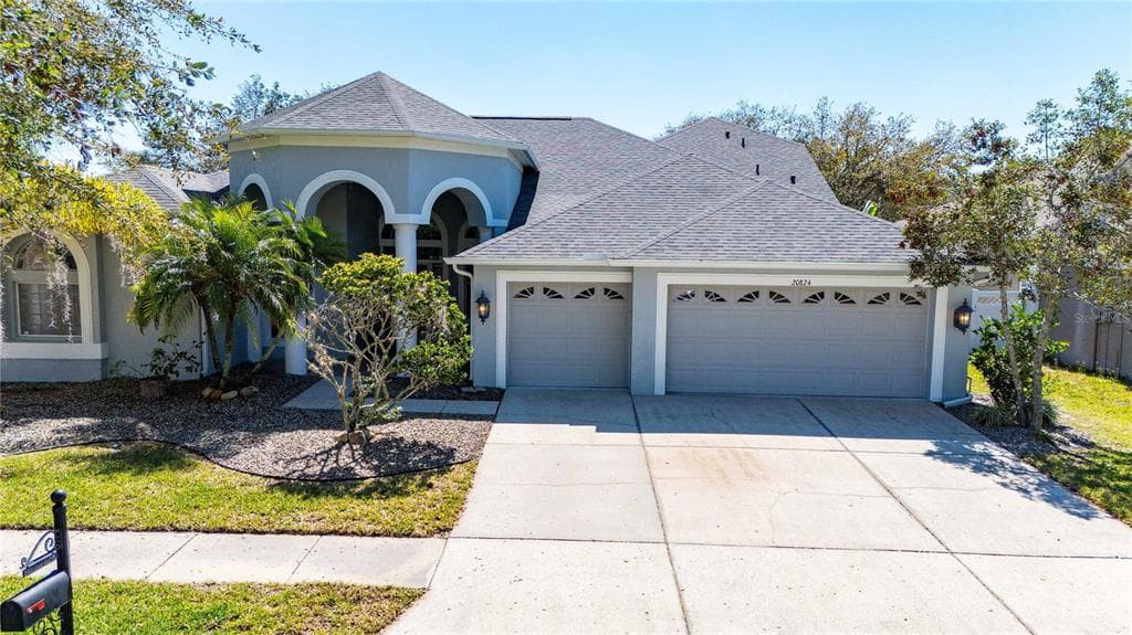 20824 CEDAR BLUFF PLACE LAND O LAKES, FL 34638