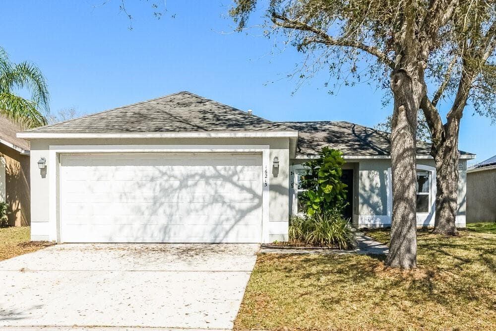 16213 WILKINSON DRIVE CLERMONT, FL 34714