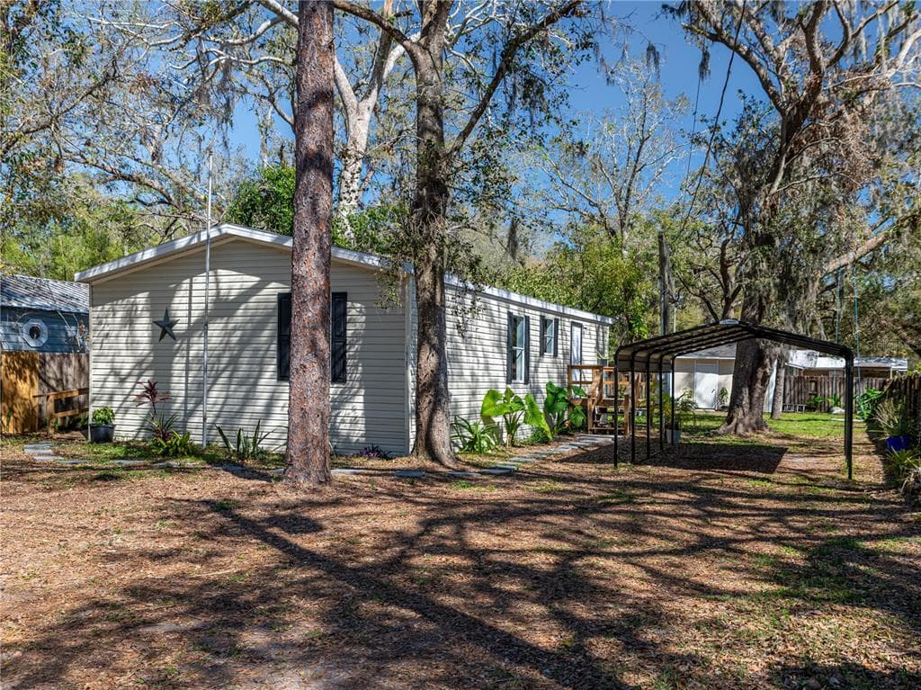 19105 BROWN ROAD