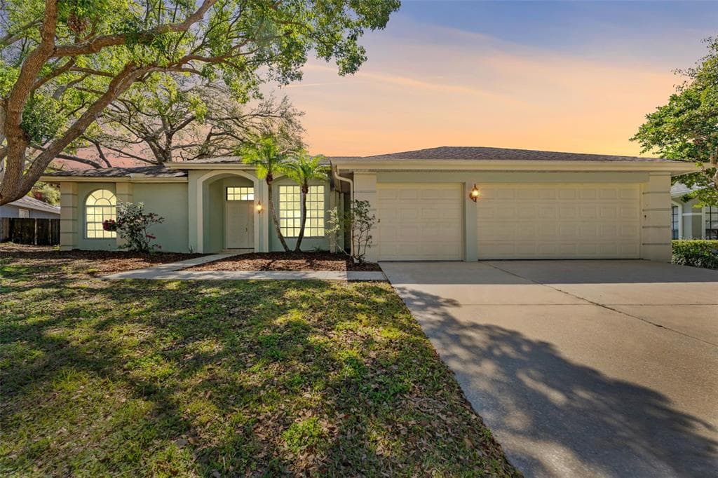 759 HOUSE WREN CIRCLE