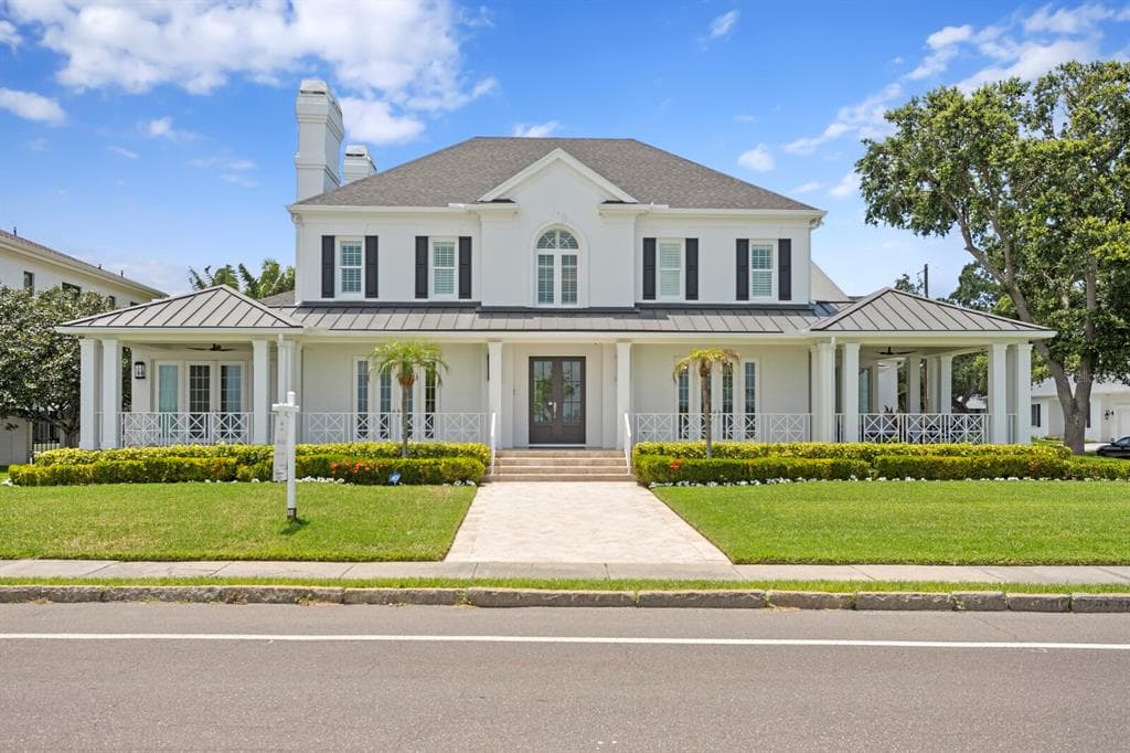 3801 BAYSHORE BOULEVARD TAMPA, FL 33611