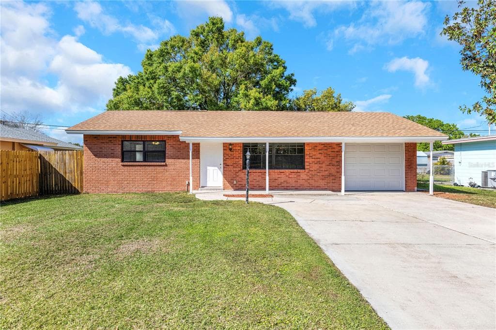 10323 107TH AVENUE N LARGO, FL 33773