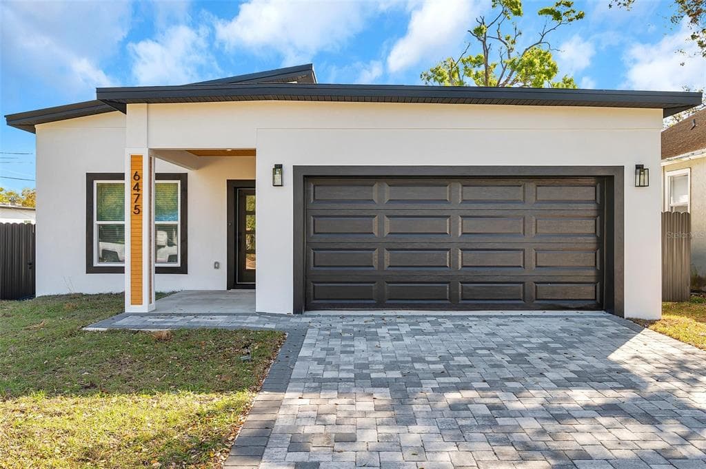 6475 29TH WAY N ST PETERSBURG, FL 33702