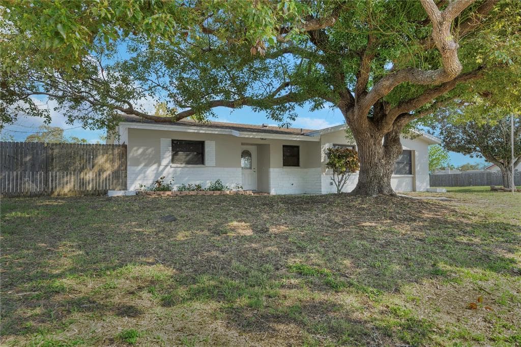 6901 298TH AVENUE N CLEARWATER, FL 33761