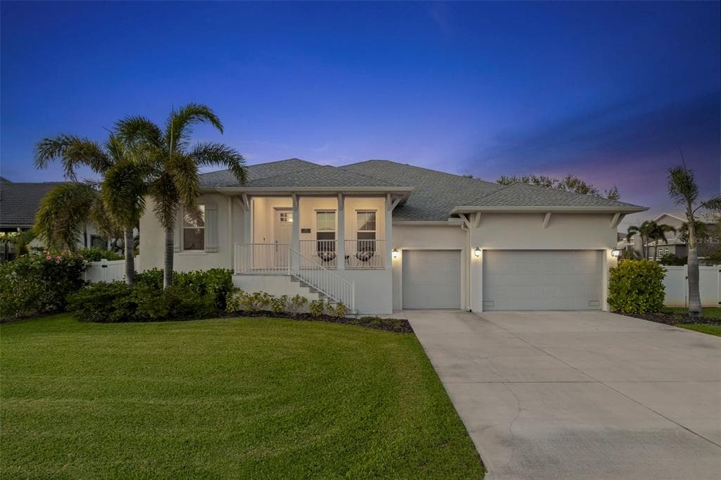 107 8TH STREET E TIERRA VERDE, FL 33715