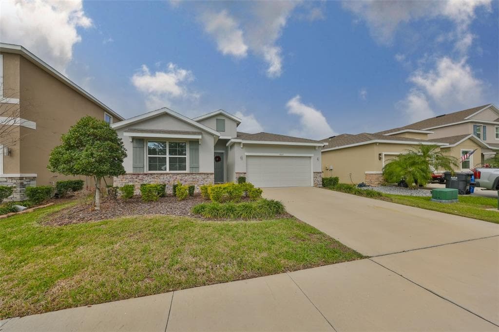 16611 GOOSE RIBBON PLACE WIMAUMA, FL 33598