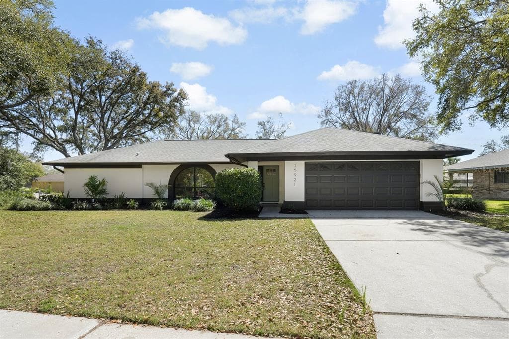 15921 WYNDOVER ROAD TAMPA, FL 33647