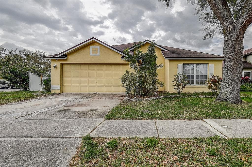 1610 BONDURANT WAY BRANDON, FL 33511