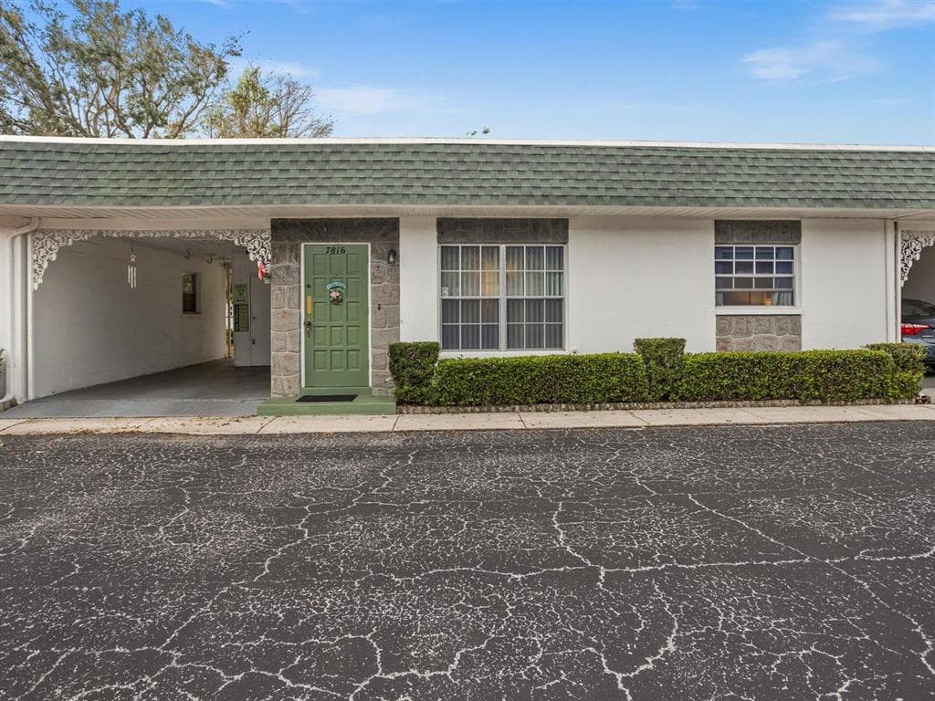 7816 38TH TERRACE N UNIT 7816 ST PETERSBURG, FL 33709