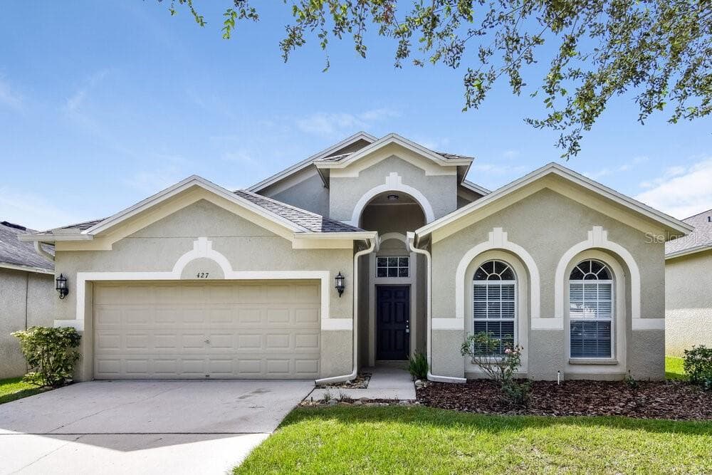 427 FERN GULLEY DRIVE SEFFNER, FL 33584