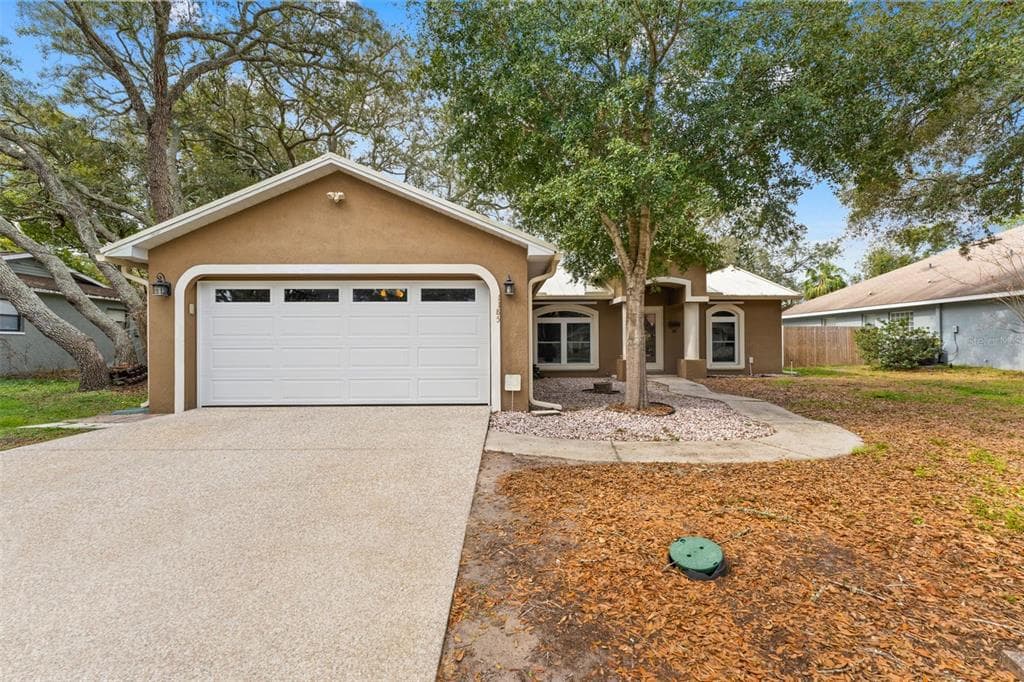 1185 SANGER AVENUE SPRING HILL, FL 34608