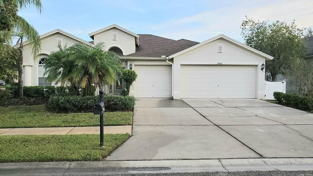 34421 BLUE ASH COURT WESLEY CHAPEL, FL 33545