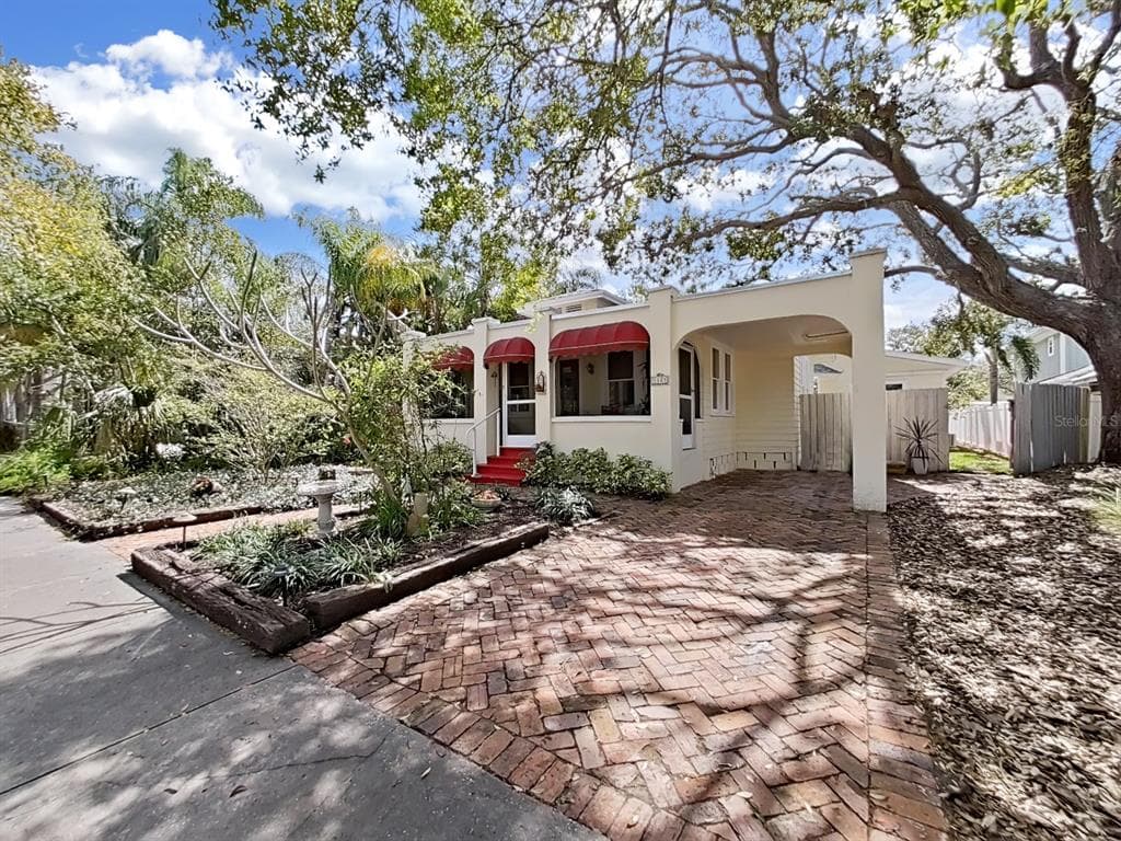 1103 CHARLES STREET CLEARWATER, FL 33755