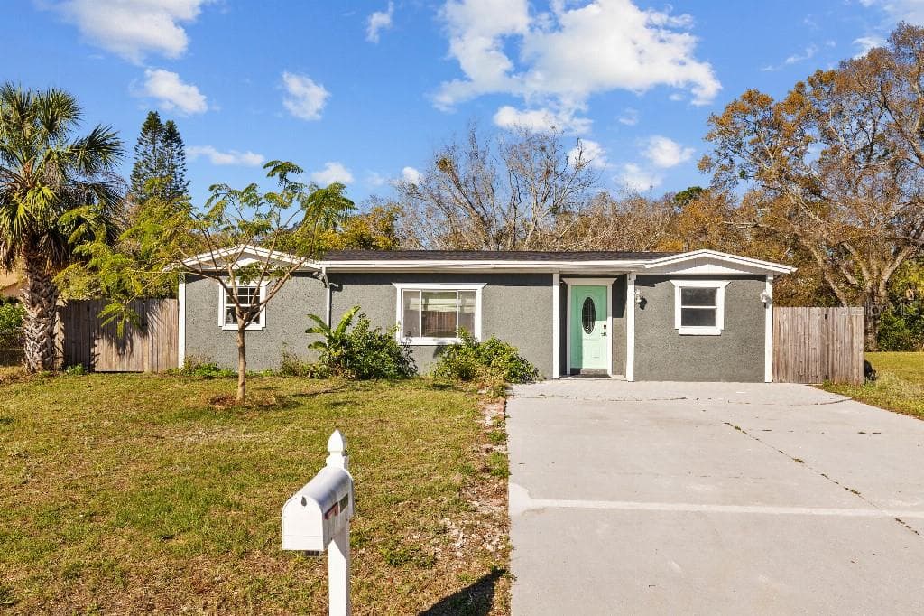 6935 DIMARCO ROAD TAMPA, FL 33634