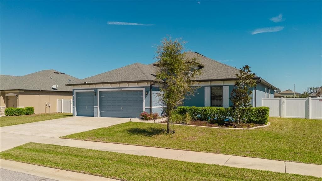 12749 WEATHERSTONE DR SPRING HILL, FL 34609