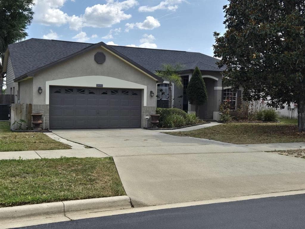 2691 CEDARIDGE CIRCLE CLERMONT, FL 34711