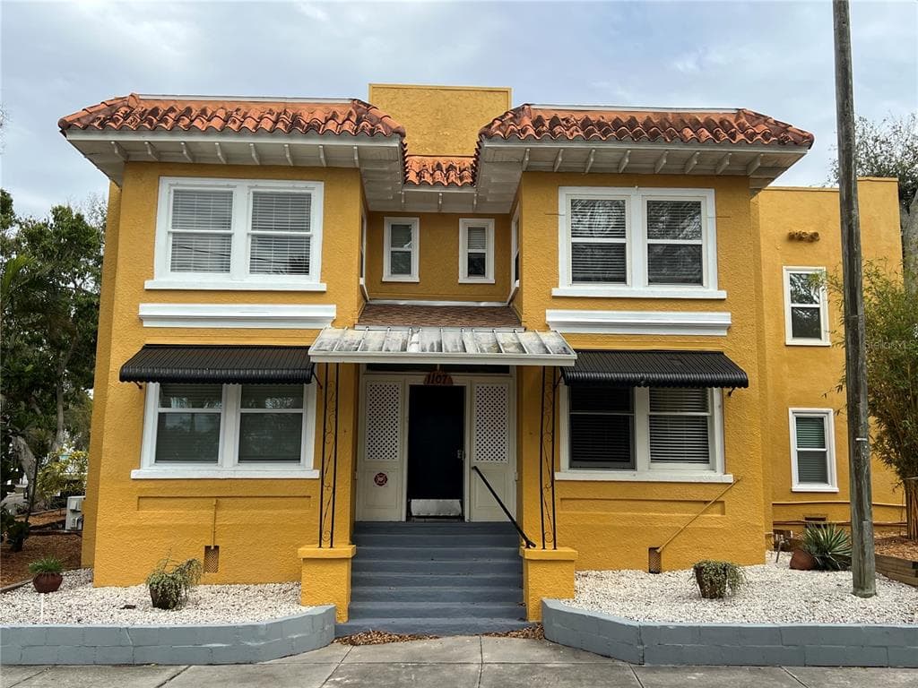 1107 N OSCEOLA AVENUE