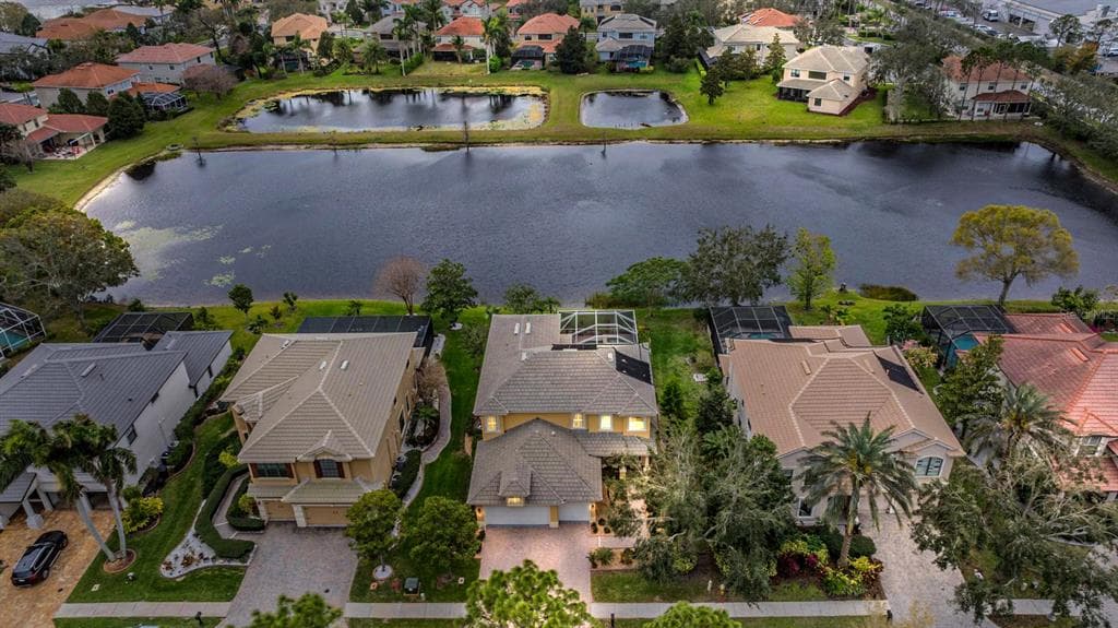 2665 LAKEBREEZE LANE N CLEARWATER, FL 33759