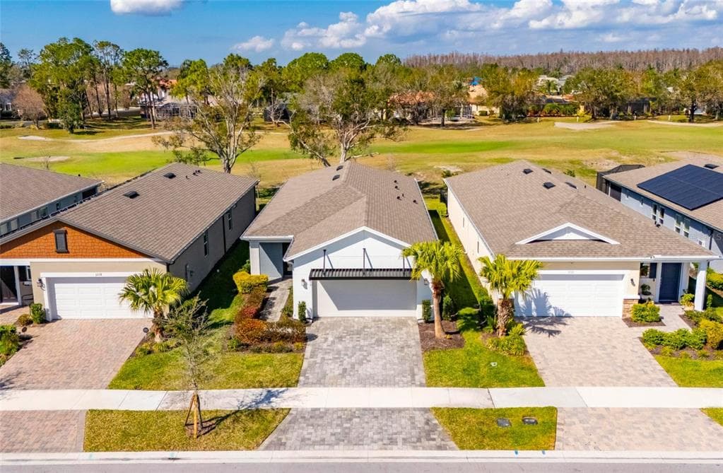 3730 MAXWELL PARK DR SUN CITY CENTER, FL 33573
