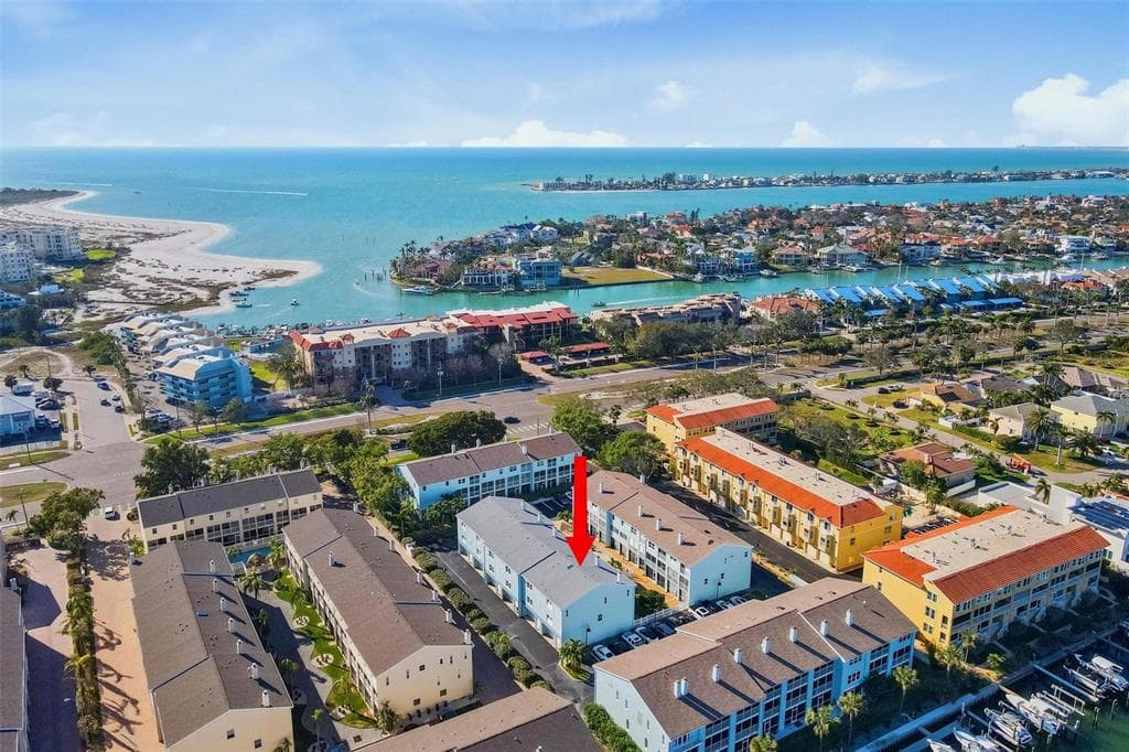1101 PINELLAS BAYWAY S UNIT 206 TIERRA VERDE, FL 33715
