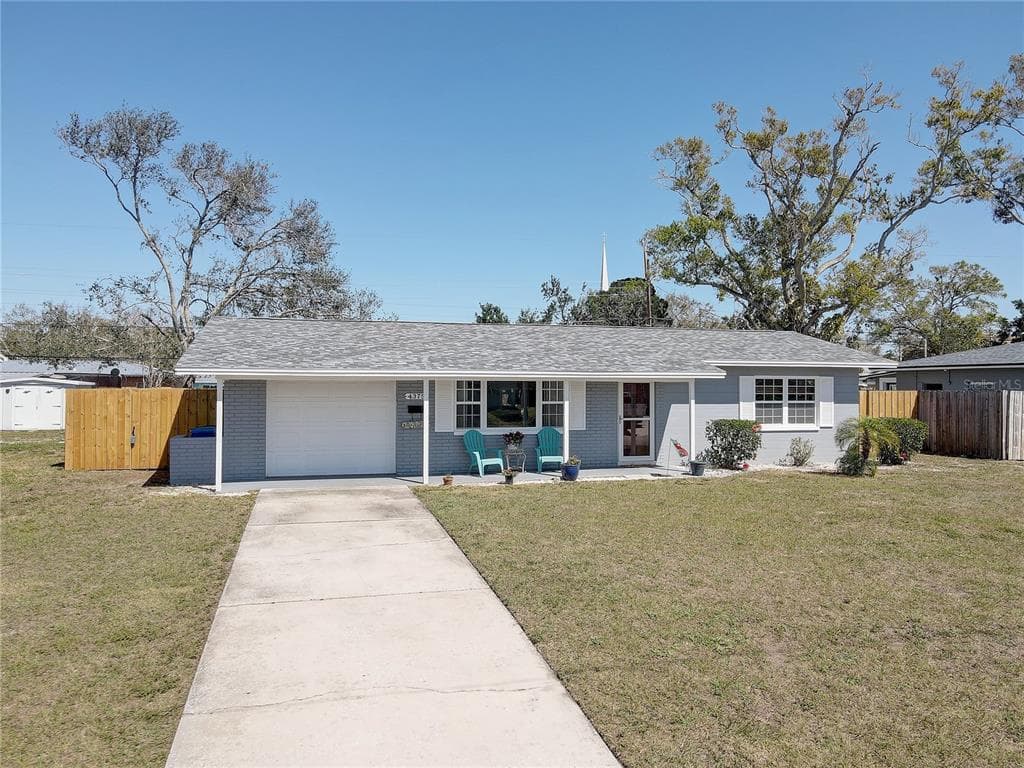 4375 37TH AVENUE N ST PETERSBURG, FL 33713