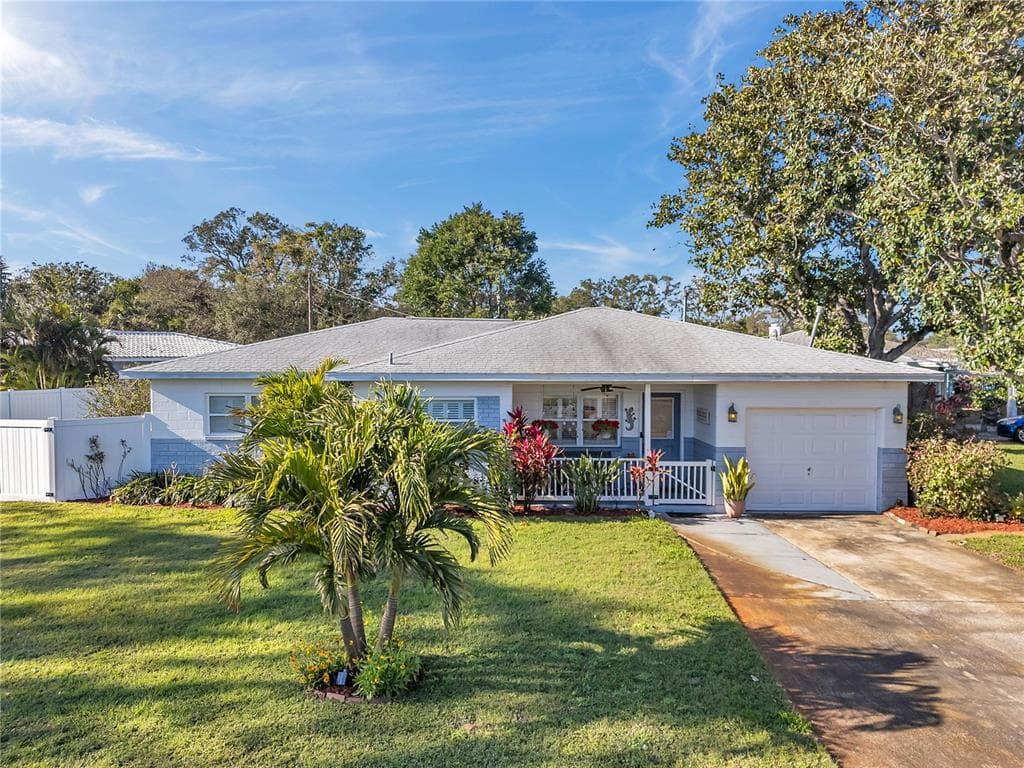 2021 58TH STREET S GULFPORT, FL 33707