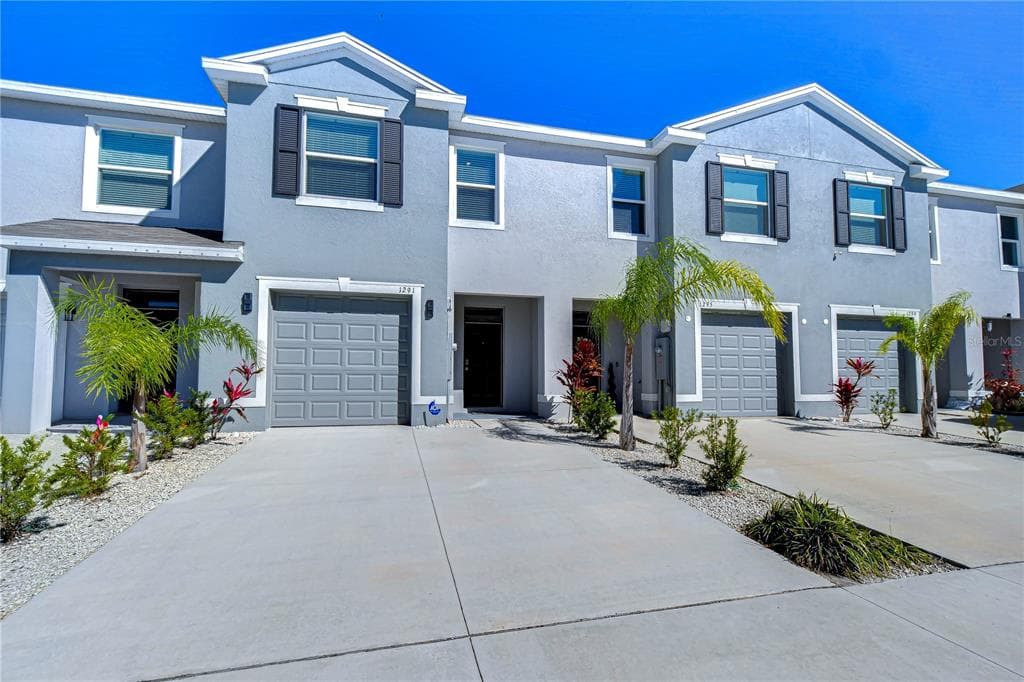 1291 COLT CREEK PLACE WESLEY CHAPEL, FL 33543