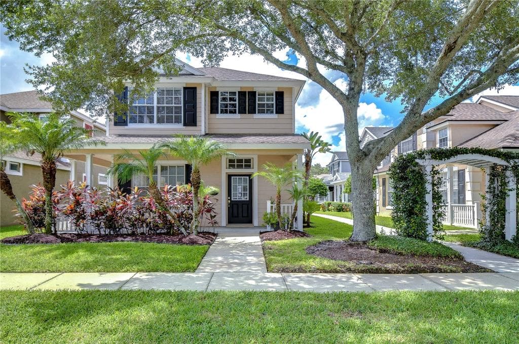 8907 ASHFORD GABLES TAMPA, FL 33626
