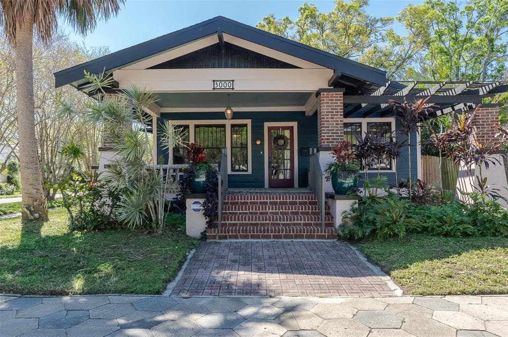 3000 4TH AVENUE N ST PETERSBURG, FL 33713