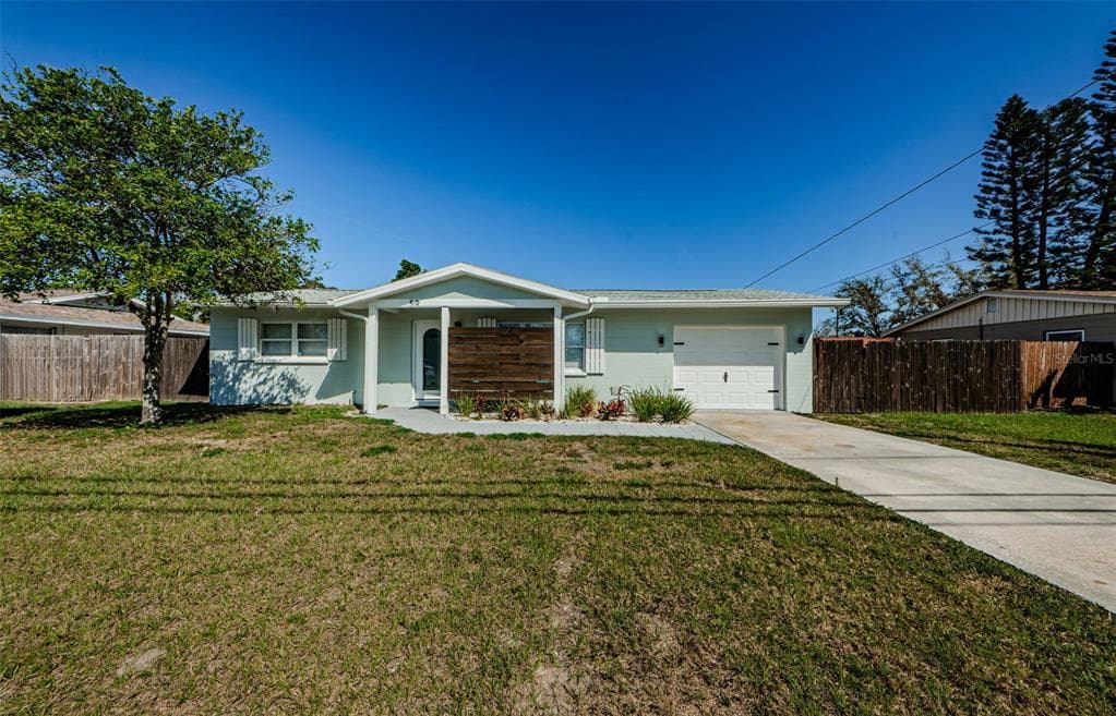 59 LAKE SHORE DRIVE PALM HARBOR, FL 34684