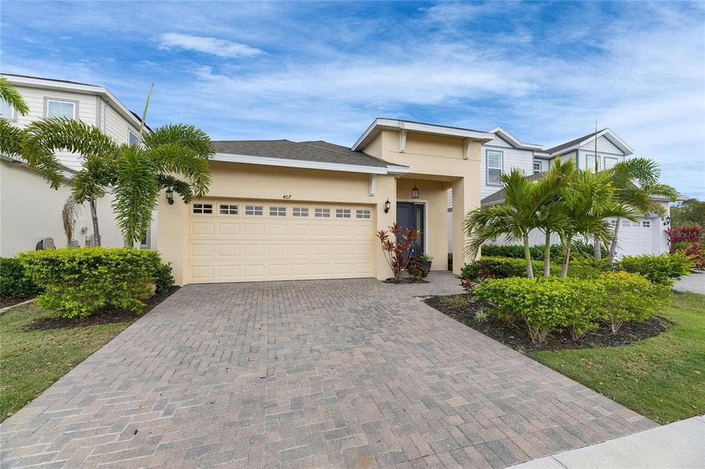 407 SANDSEND COURT APOLLO BEACH, FL 33572