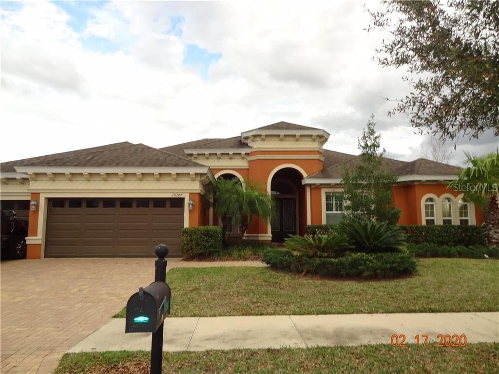 20207 OAK THORN WAY TAMPA, FL 33647