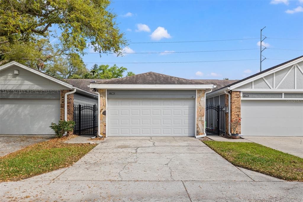1763 CASTLE ROCK ROAD TAMPA, FL 33612
