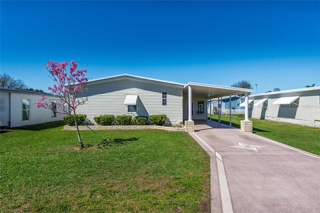 5335 POWHATTAN STREET ZEPHYRHILLS, FL 33542
