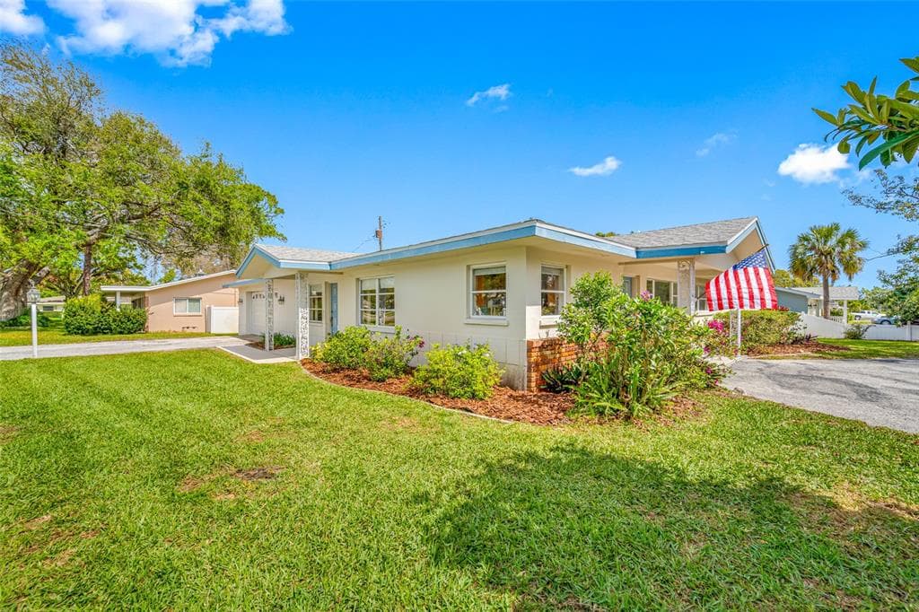 11601 86TH AVENUE SEMINOLE, FL 33772